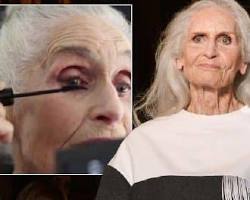 Daphne Selfe model 이미지