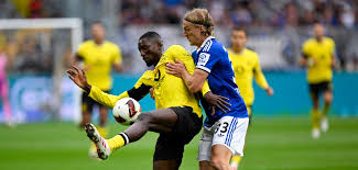 1. Spieltag: Guirassy schießt den BVB früh in Führung — WELT