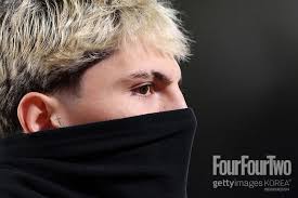 fa컵 - 맨유 완승에도 전 맨유 선수에 쏟아진 야유, 경기 외 이슈로 시선 집중 (맨체스터 유나이티드, 팬 심리)