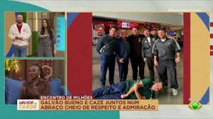 Galvão Bueno e Cazé juntos num abraço de respeito e admiração
