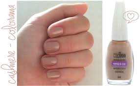 Resultado de imagem para esmalte nude e ouro nude
