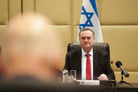 Le ministre de la Défense israélien menace de “brûler le Hezbollah et tout le Liban”