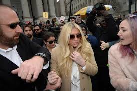 Résultat de recherche d'images pour "kesha court case"
