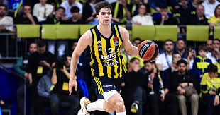 ¡Fenerbache Aplasta! Victoria Contundente en la Liga Turca 🔥🏀