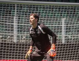 The Swiss goalkeeper's tricks - Vaseline and eight pairs of gloves