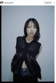 元朝ドラ女優のお腹チラ見せショットが色気マシマシ！「クール過ぎます」「好きすぎる」女優・鳴海唯が話題