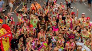 Quais os blocos deste domingo de Carnaval em BH