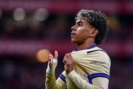 El Barça se encomienda a Lamine Yamal en St. James' Park