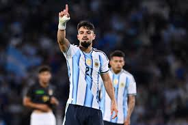 Imprensa da Argentina aponta erros e acertos de jogadores do Palmeiras