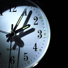Heure d'hiver: Le Grand Changement! ⏰ Préparez-vous!
