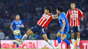 Las posibles alineaciones titulares del Cruz Azul vs Chivas