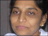 Anita Soans, Bombay receptionist - _40423539_indiabankbody4