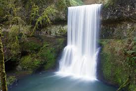 Kentucky man dies while posing for photos at Silver Falls State Park