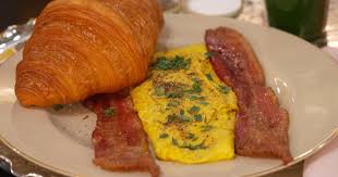 Martha Stewart's Guide to the Perfect Omelet