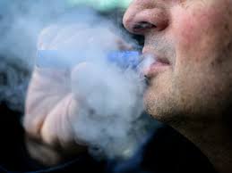 Switzerland News: Fees Hike, Referendums & E-Cig Ban! - Imagen principal del artículo