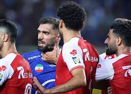 اختصاصی: کنعانی گلوی عارف را برید! (عکس)