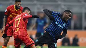 Penalty anulat pentru Inter Milano! Întreg stadionul a început să huiduie