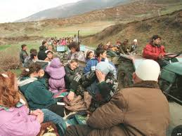 Image result for shperngulja e shqiptareve gjate luftes 1998-1999