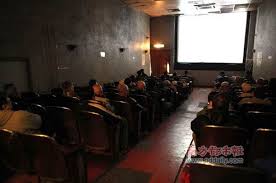 Résultat de recherche d'images pour "cinema le brady"