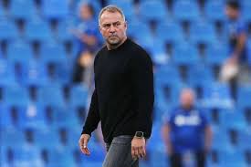 Bericht: Option als Knackpunkt – Trainer Flick bis 2028+1 bei Barca