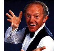 YOU&#39;LL like it . . . top telly magician Paul Daniels will defy the pain of a severed finger to bring a night of magic to the town&#39;s Civic Theatre. - Paul_Daniels_catching