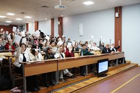 учебный год