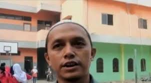 Image result for cowok madrasa