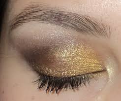 Resultado de imagem para makeup  dourada