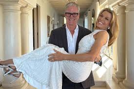 Vanna White marries longtime partner John Donaldson in private wedding ceremony