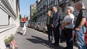 25 Aprile, rottura tra Sala e la Comunità ebraica: “Errore della Brigata le bandiere israeliane”