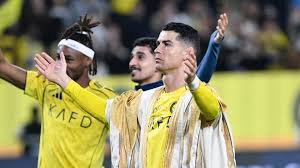 رونالدو يتألق، والنصر ينفرد بالصدارة.