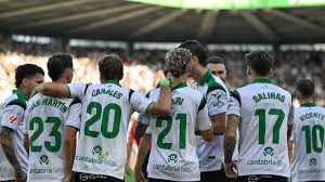 Racing - Elche, hoy en directo: última hora de LaLiga EA Sports en vivo
