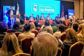 Urtubey Lidera Frente Anti-Milei: ¿El Peronismo Resurge en Salta? - Imagen principal del artículo