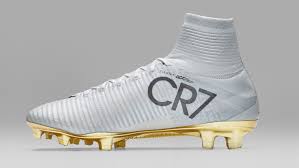 nike shoes cr7 gold white