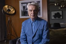 Regresa David Byrne a México con su 'Who Is The Sky? Tour'