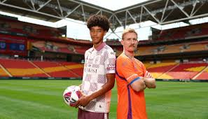 The Roar - News update
