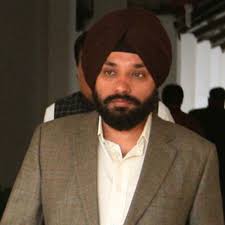Delhi Congress chief Arvinder Singh Lovely was among the scores of party workers detained on Saturday in Nangloi area of north Delhi when they tried to ... - 243530-arvinder-singh-lovely-delhi-cong-leader