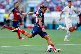 Vitória e Bahia: clássico do futebol baiano na TV Brasil neste domingo
