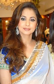 urmila matondkar साठी प्रतिमा परिणाम