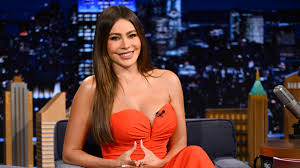 Sofia Vergara spotted with Lewis Hamilton at F1 Grand Prix