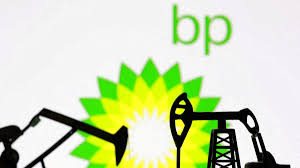 Venezuela firma acuerdos de gas con británica BP, emiratí XRG y catarí UCC