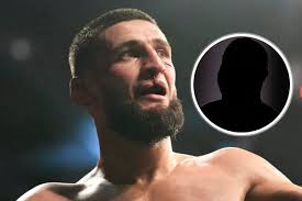 Ex-NFL Prospect Draws Khamzat Chimaev Comparison After Joe Rogan Pressures Dana White to Sign Him