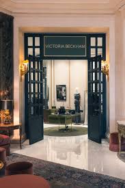 Victoria Beckham opens first New York store in SoHo at 150 Mercer Street, bringing ready-to-wear, accessories, fragrance, and beauty under one roof; Paris pop-up at Le Bristol runs until January 2
