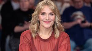 Riverboat: Tanja Wedhorn – Angeknipst mit Trampolin - hier anschauen