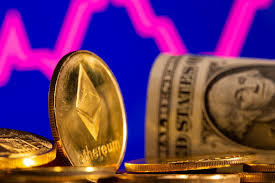 Ethereum tem recuo de 10% em fortes vendas