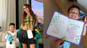 Bianca Andrade se derrete ao ganhar presente fofo do filho, Cris: 'Ser mãe é a melhor coisa do mundo'