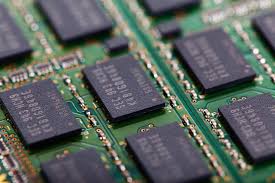 Como a demanda da IA por chips afeta o mercado mundial