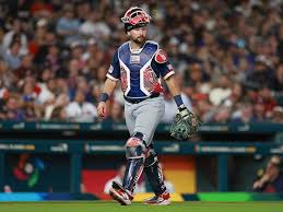 Will Raleigh snub Rodríguez for a handshake?