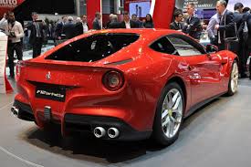 Hasil gambar untuk mobil sport tercepat