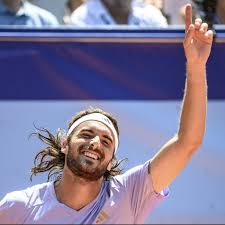 « On est dans la reconstruction » : titré à l'ATP 250 de Gstaad, Stefanos Tsitsipas va-t-il retrouver son meilleur niveau ?